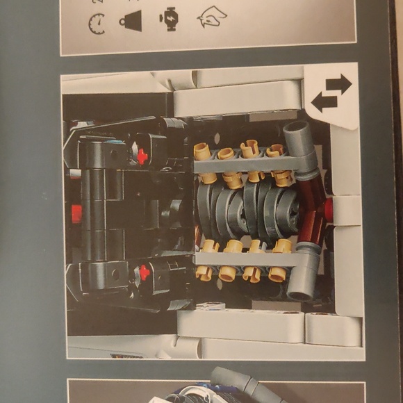 LEGO Technic NASCAR Race Car - Multicolor - Picture 5 of 7